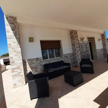 Dom wakacyjny Enza *